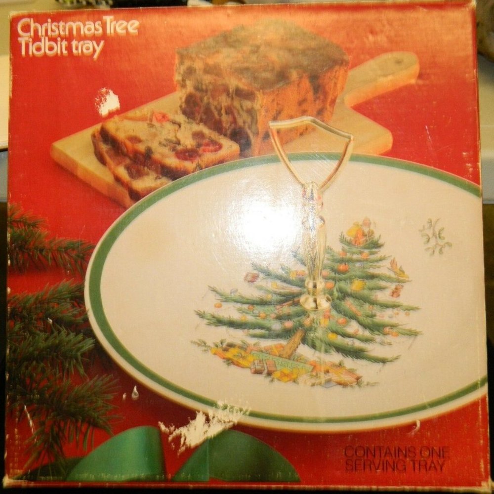 Spode Christmas Tree Tidbit Dessert Tray 10 3/4"